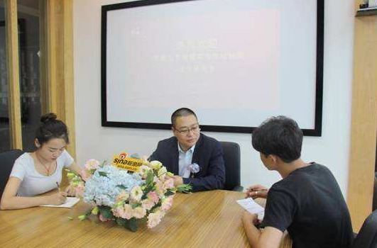 “北京沙尘来临 漫天橘黄色，北京沙尘天气什么时候结束，北京为什么多沙尘暴”